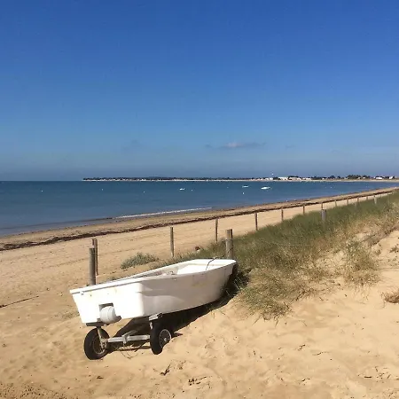 Maison 4 Adultes Et 4 Enfants - 250m De La La Guérinière