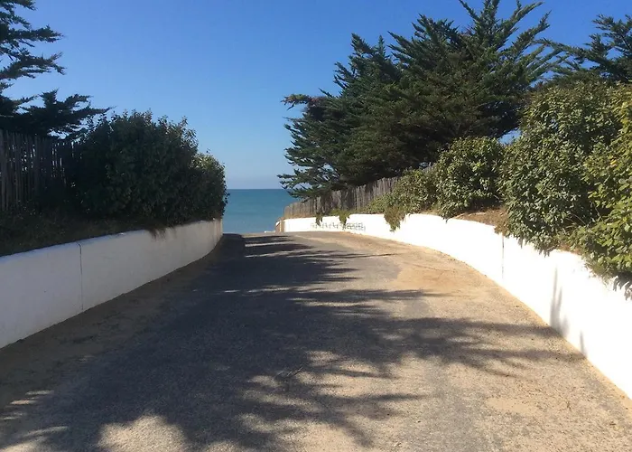 Maison 4 Adultes Et 4 Enfants - 250m De La